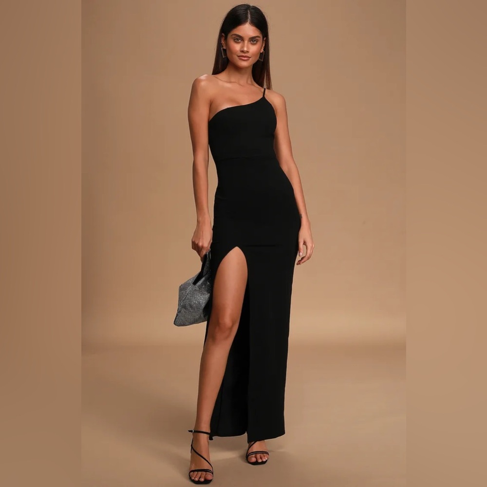 Keeper of My Heart Black One-Shoulder Black Maxi Dress with Slit
